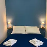 Aura Apartments Napoli